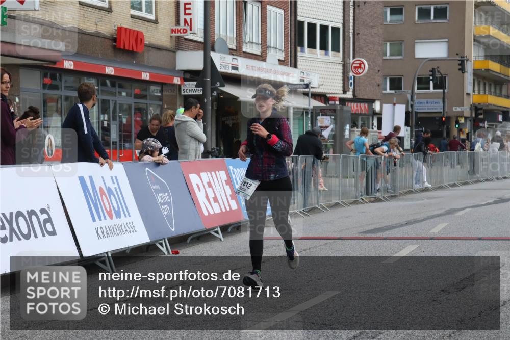 15.09.2024 - PSD Bank Halbmarathon Michael Strokosch http://msf.ph/oto/7081713 15.09.2024 12:27:07 Ziel 2113, 2812, 3249 meine-sportfotos.de