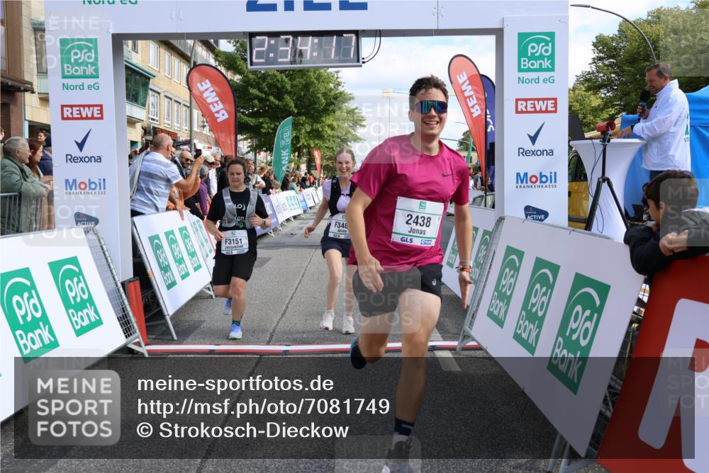 15.09.2024 - PSD Bank Halbmarathon Strokosch-Dieckow http://msf.ph/oto/7081749 15.09.2024 12:35:08 Ziel 2438, 3151, 3251, 3273, 3485 meine-sportfotos.de