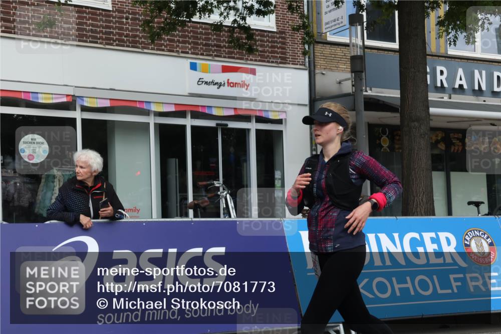 15.09.2024 - PSD Bank Halbmarathon Michael Strokosch http://msf.ph/oto/7081773 15.09.2024 12:27:10 Ziel 2113, 2812, 3249 meine-sportfotos.de