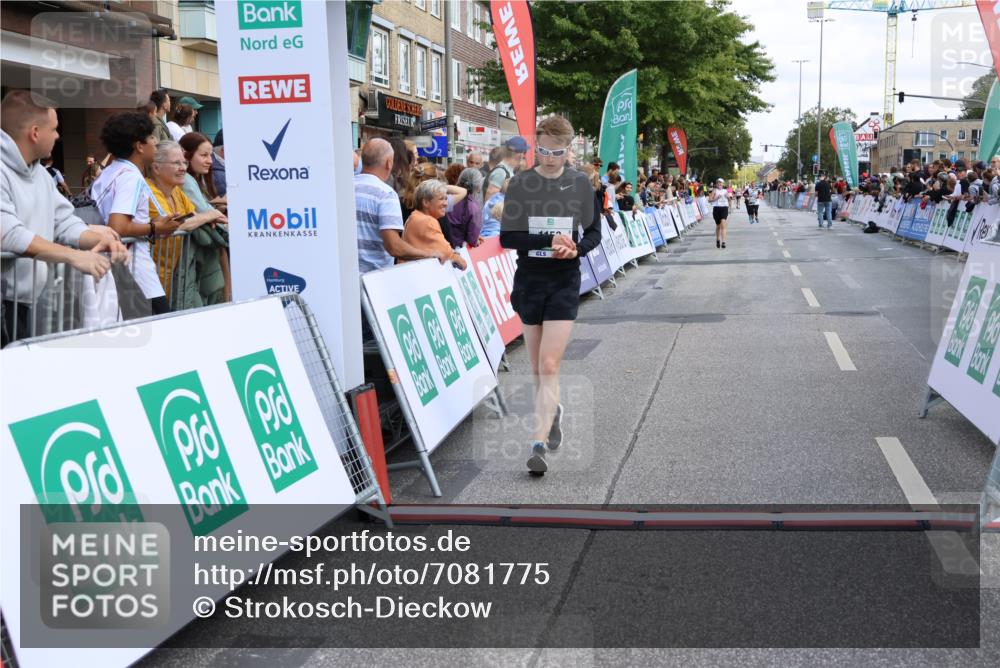 15.09.2024 - PSD Bank Halbmarathon Strokosch-Dieckow http://msf.ph/oto/7081775 15.09.2024 12:26:01 Ziel 1153, 1841, 2250, 2386, 3283 meine-sportfotos.de