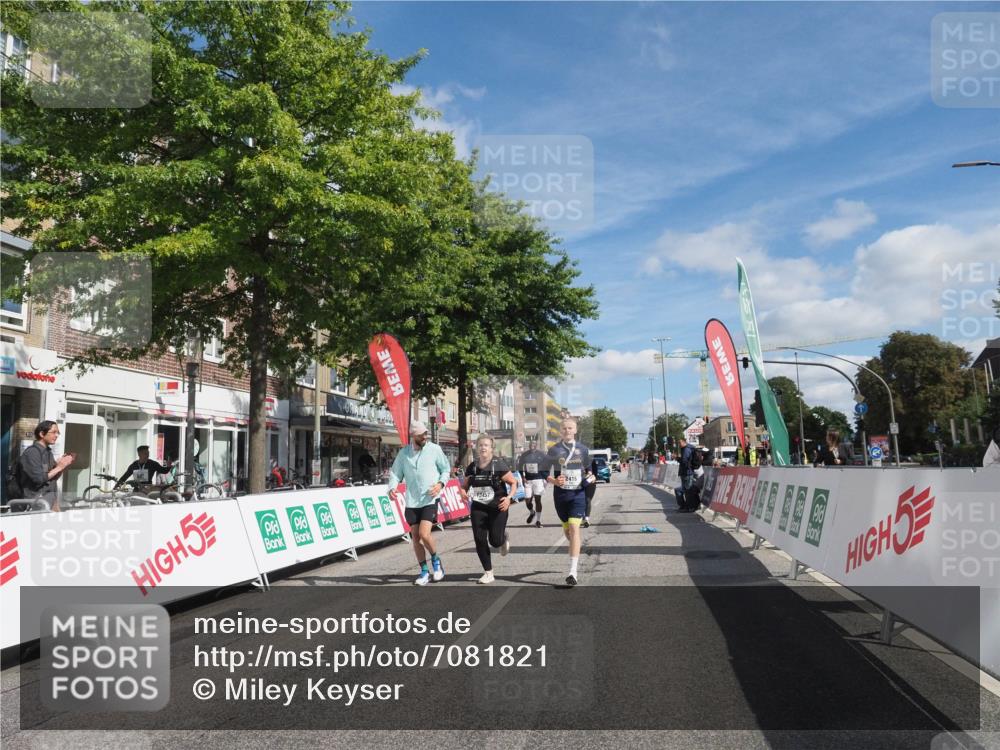 15.09.2024 - PSD Bank Halbmarathon Miley Keyser http://msf.ph/oto/7081821 15.09.2024 13:05:29 Ziel 2246, 3457 meine-sportfotos.de