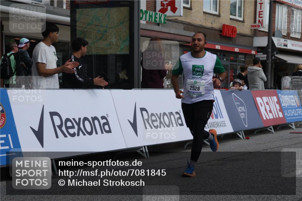 15.09.2024 - PSD Bank Halbmarathon Michael Strokosch http://msf.ph/oto/7081845 15.09.2024 12:27:23 Ziel 2114, 2156, 2309, 2528, 3288 meine-sportfotos.de