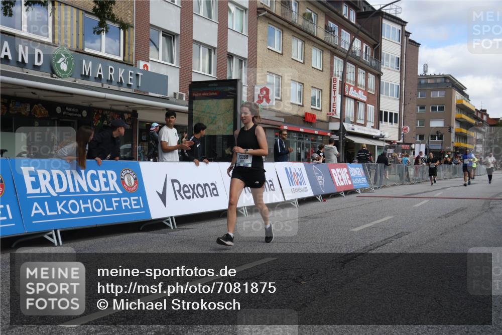 15.09.2024 - PSD Bank Halbmarathon Michael Strokosch http://msf.ph/oto/7081875 15.09.2024 12:27:25 Ziel 2114, 2156, 2309, 2528, 3288 meine-sportfotos.de