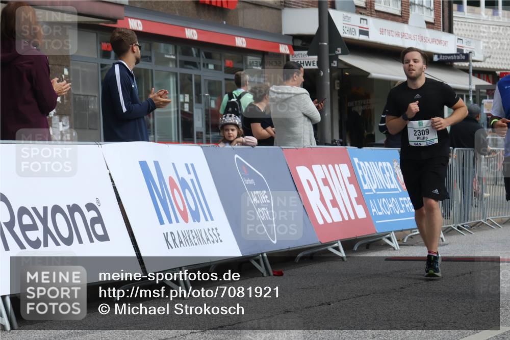 15.09.2024 - PSD Bank Halbmarathon Michael Strokosch http://msf.ph/oto/7081921 15.09.2024 12:27:31 Ziel 2114, 2156, 2309, 2360, 2528, 3288, 3424 meine-sportfotos.de