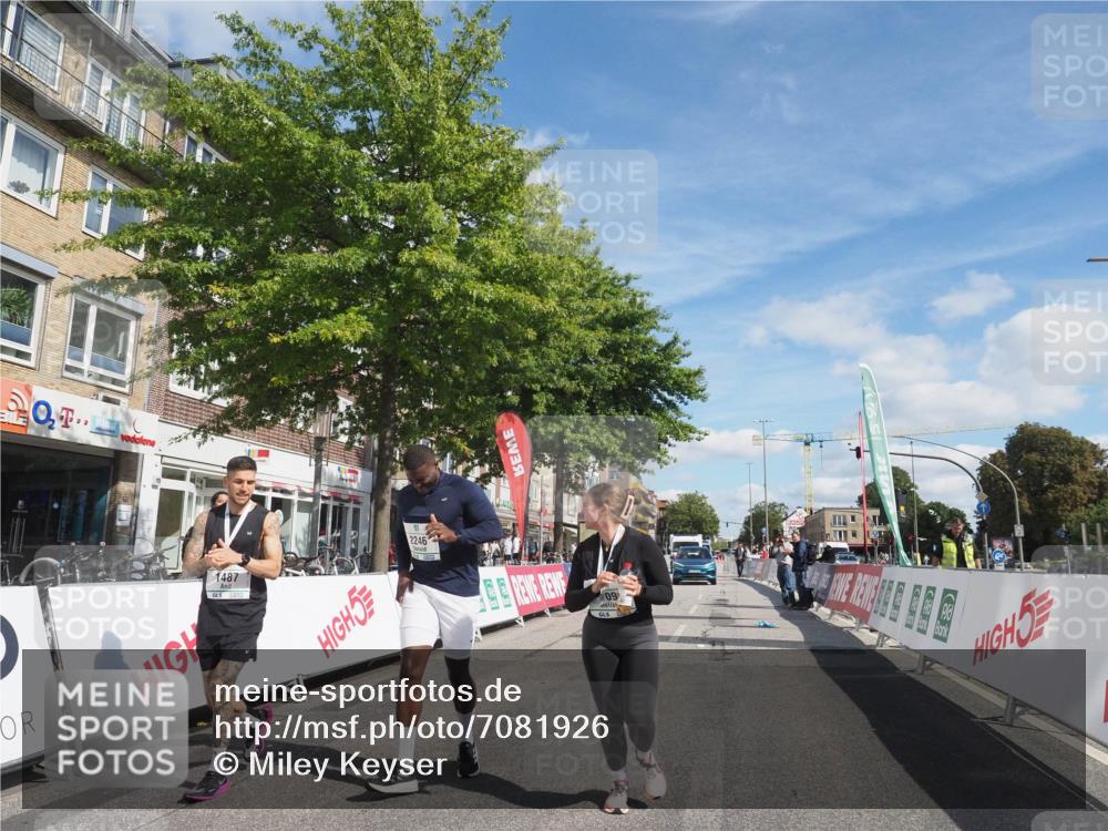 15.09.2024 - PSD Bank Halbmarathon Miley Keyser http://msf.ph/oto/7081926 15.09.2024 13:05:34 Ziel 2246, 3457 meine-sportfotos.de