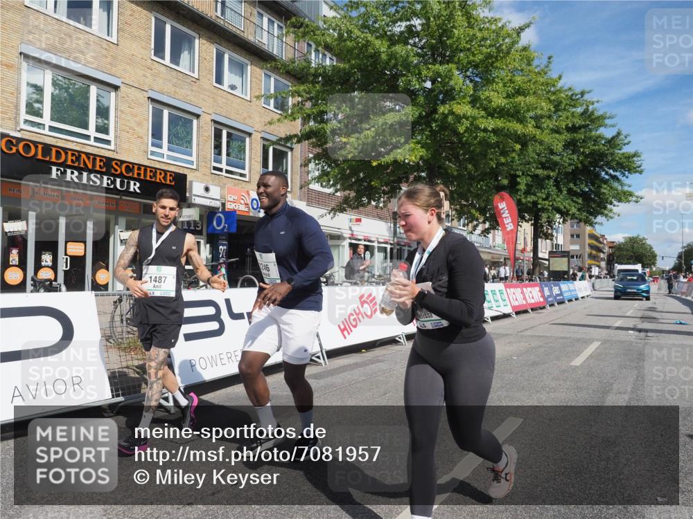15.09.2024 - PSD Bank Halbmarathon Miley Keyser http://msf.ph/oto/7081957 15.09.2024 13:05:35 Ziel 2246, 3457 meine-sportfotos.de