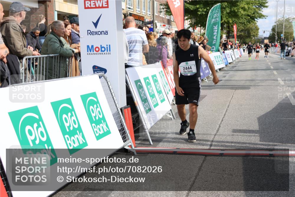 15.09.2024 - PSD Bank Halbmarathon Strokosch-Dieckow http://msf.ph/oto/7082026 15.09.2024 12:35:20 Ziel 2444, 3151, 3273, 3485 meine-sportfotos.de