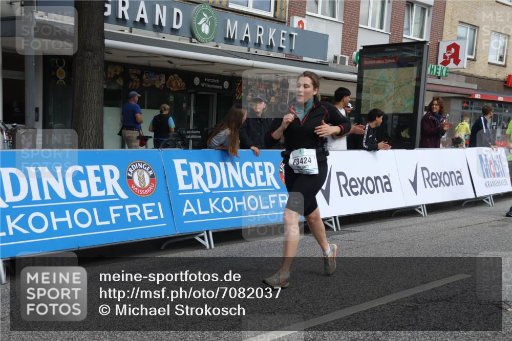 15.09.2024 - PSD Bank Halbmarathon Michael Strokosch http://msf.ph/oto/7082037 15.09.2024 12:27:39 Ziel 2114, 2156, 2309, 2360, 3284, 3424 meine-sportfotos.de