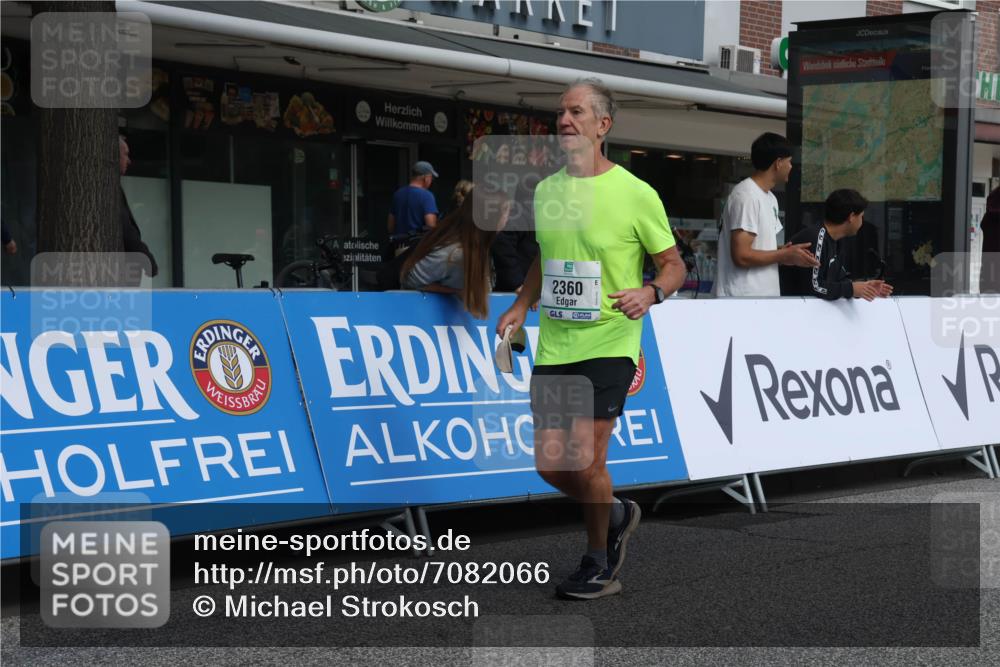 15.09.2024 - PSD Bank Halbmarathon Michael Strokosch http://msf.ph/oto/7082066 15.09.2024 12:27:42 Ziel 2114, 2156, 2309, 2360, 2420, 3284, 3424 meine-sportfotos.de