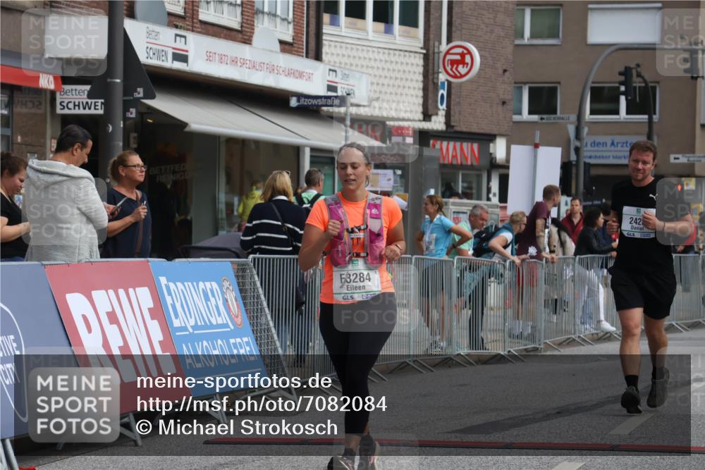 15.09.2024 - PSD Bank Halbmarathon Michael Strokosch http://msf.ph/oto/7082084 15.09.2024 12:27:47 Ziel 1858, 2360, 2420, 3284, 3424 meine-sportfotos.de