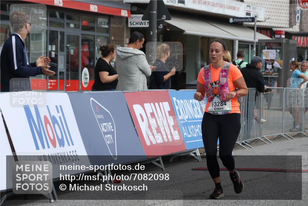 15.09.2024 - PSD Bank Halbmarathon Michael Strokosch http://msf.ph/oto/7082098 15.09.2024 12:27:47 Ziel 1858, 2360, 2420, 3284, 3424 meine-sportfotos.de
