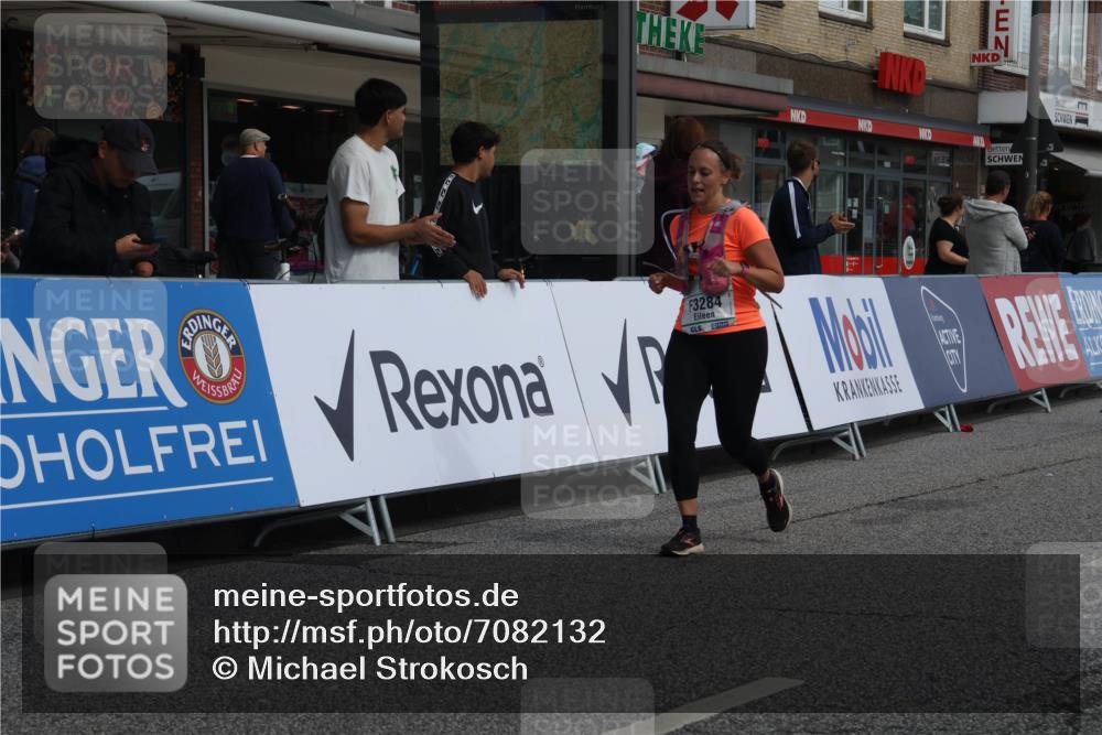 15.09.2024 - PSD Bank Halbmarathon Michael Strokosch http://msf.ph/oto/7082132 15.09.2024 12:27:49 Ziel 1858, 2360, 2420, 3284 meine-sportfotos.de