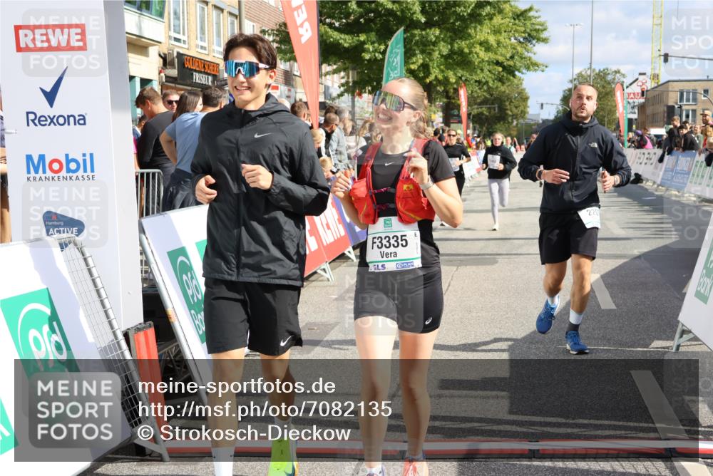 15.09.2024 - PSD Bank Halbmarathon Strokosch-Dieckow http://msf.ph/oto/7082135 15.09.2024 12:35:36 Ziel 2207, 2324, 3300, 3335, 3468 meine-sportfotos.de
