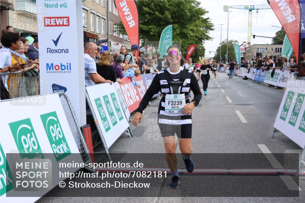 15.09.2024 - PSD Bank Halbmarathon Strokosch-Dieckow http://msf.ph/oto/7082181 15.09.2024 12:26:15 Ziel 3226, 3239, 3281, 3286 meine-sportfotos.de