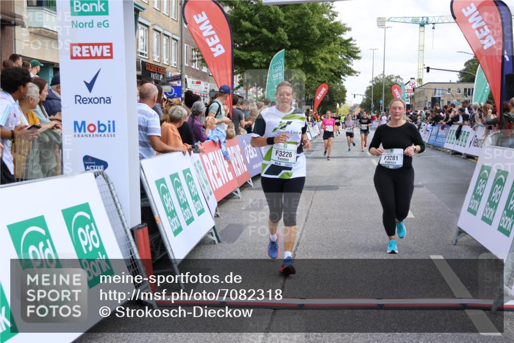 15.09.2024 - PSD Bank Halbmarathon Strokosch-Dieckow http://msf.ph/oto/7082318 15.09.2024 12:26:20 Ziel 3226, 3239, 3281, 3286, 3413 meine-sportfotos.de