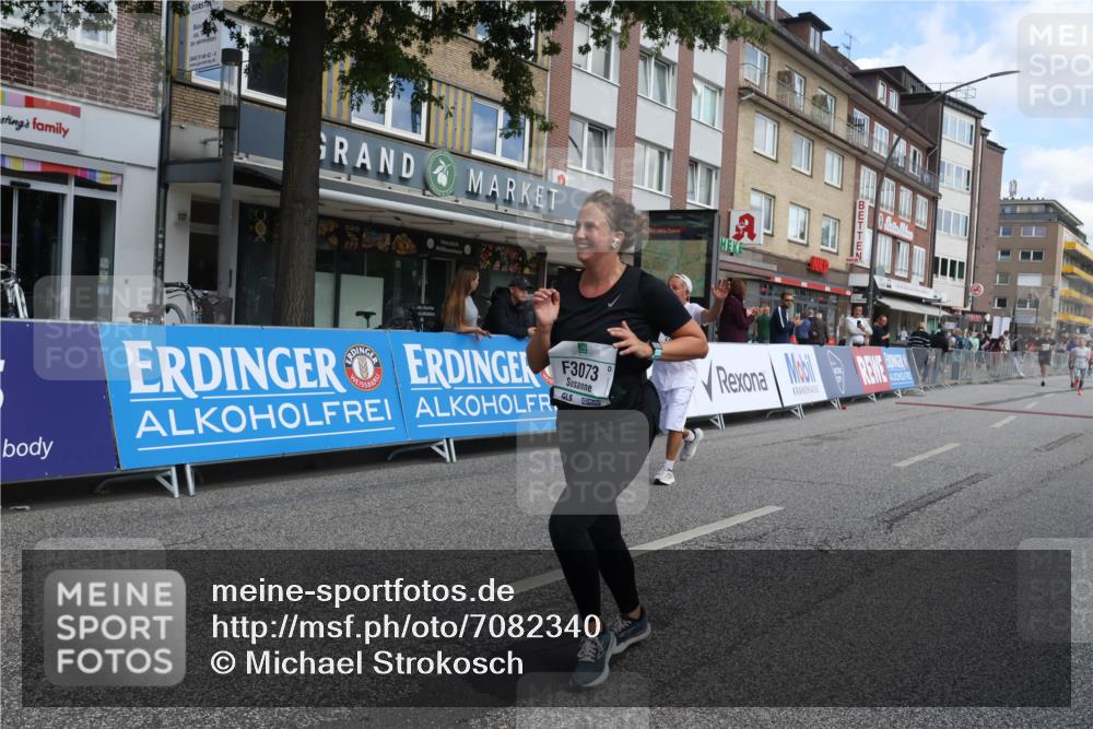 15.09.2024 - PSD Bank Halbmarathon Michael Strokosch http://msf.ph/oto/7082340 15.09.2024 12:28:03 Ziel 1858, 2322, 2439, 2441, 3073, 3327 meine-sportfotos.de