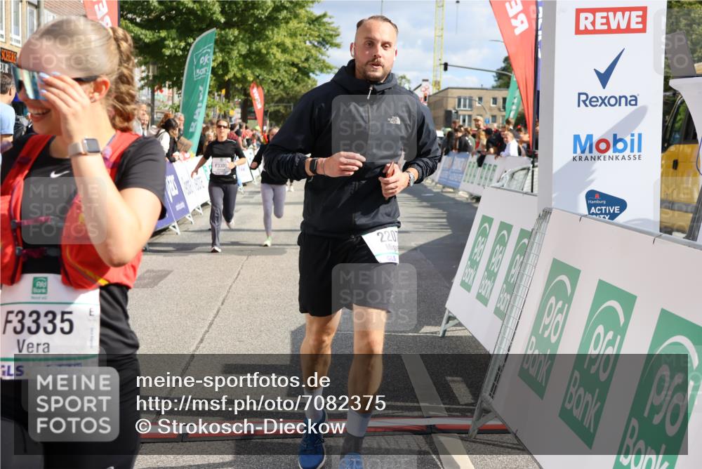 15.09.2024 - PSD Bank Halbmarathon Strokosch-Dieckow http://msf.ph/oto/7082375 15.09.2024 12:35:38 Ziel 2207, 2324, 3178, 3300, 3335, 3468 meine-sportfotos.de