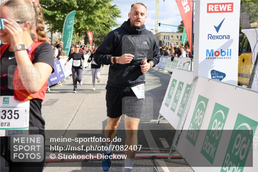 15.09.2024 - PSD Bank Halbmarathon Strokosch-Dieckow http://msf.ph/oto/7082407 15.09.2024 12:35:38 Ziel 2207, 2324, 3178, 3300, 3335, 3468 meine-sportfotos.de