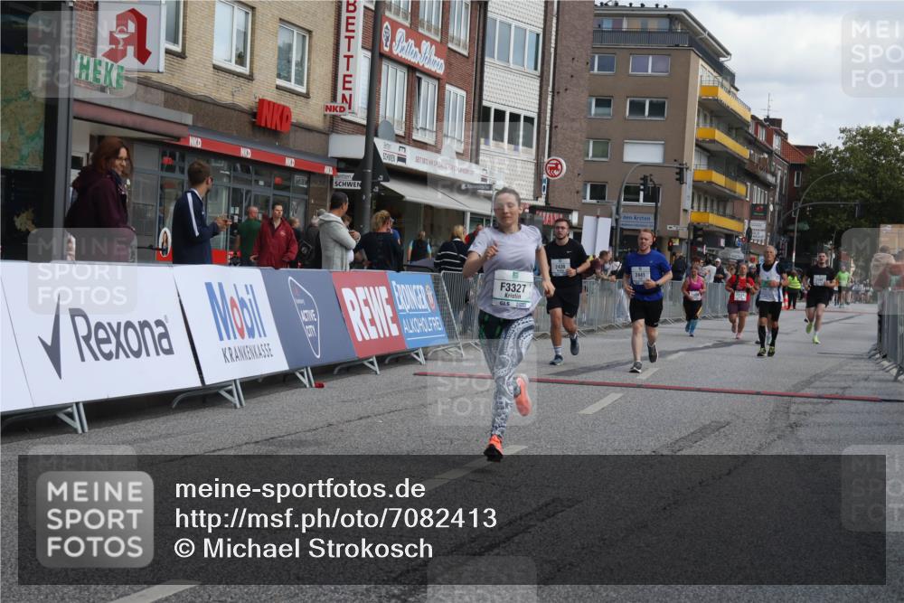 15.09.2024 - PSD Bank Halbmarathon Michael Strokosch http://msf.ph/oto/7082413 15.09.2024 12:28:08 Ziel 2322, 2392, 2439, 2441, 3017, 3073, 3121, 3327 meine-sportfotos.de