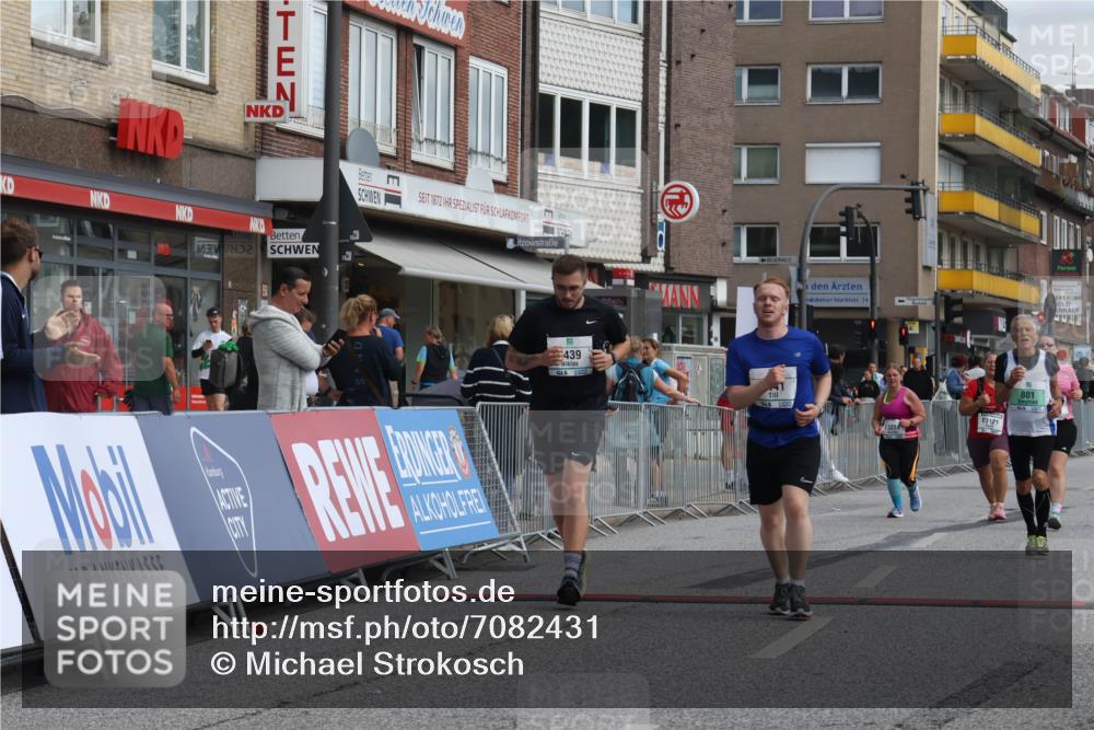 15.09.2024 - PSD Bank Halbmarathon Michael Strokosch http://msf.ph/oto/7082431 15.09.2024 12:28:10 Ziel 2322, 2392, 2439, 2441, 3017, 3073, 3121, 3274, 3327 meine-sportfotos.de