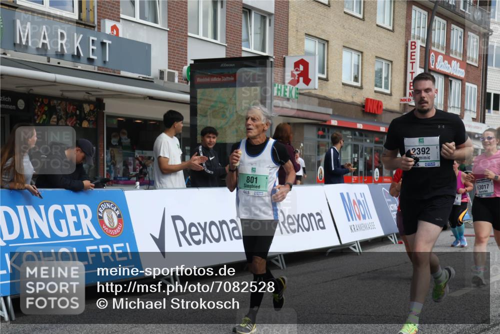15.09.2024 - PSD Bank Halbmarathon Michael Strokosch http://msf.ph/oto/7082528 15.09.2024 12:28:17 Ziel 2392, 2439, 2441, 3017, 3121, 3225, 3274, 3327 meine-sportfotos.de