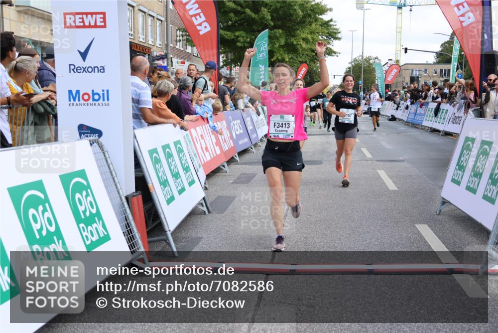 15.09.2024 - PSD Bank Halbmarathon Strokosch-Dieckow http://msf.ph/oto/7082586 15.09.2024 12:26:27 Ziel 3086, 3156, 3157, 3226, 3239, 3281, 3342, 3413 meine-sportfotos.de