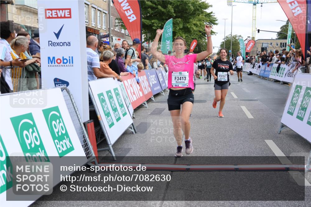 15.09.2024 - PSD Bank Halbmarathon Strokosch-Dieckow http://msf.ph/oto/7082630 15.09.2024 12:26:27 Ziel 3086, 3156, 3157, 3226, 3239, 3281, 3342, 3413 meine-sportfotos.de