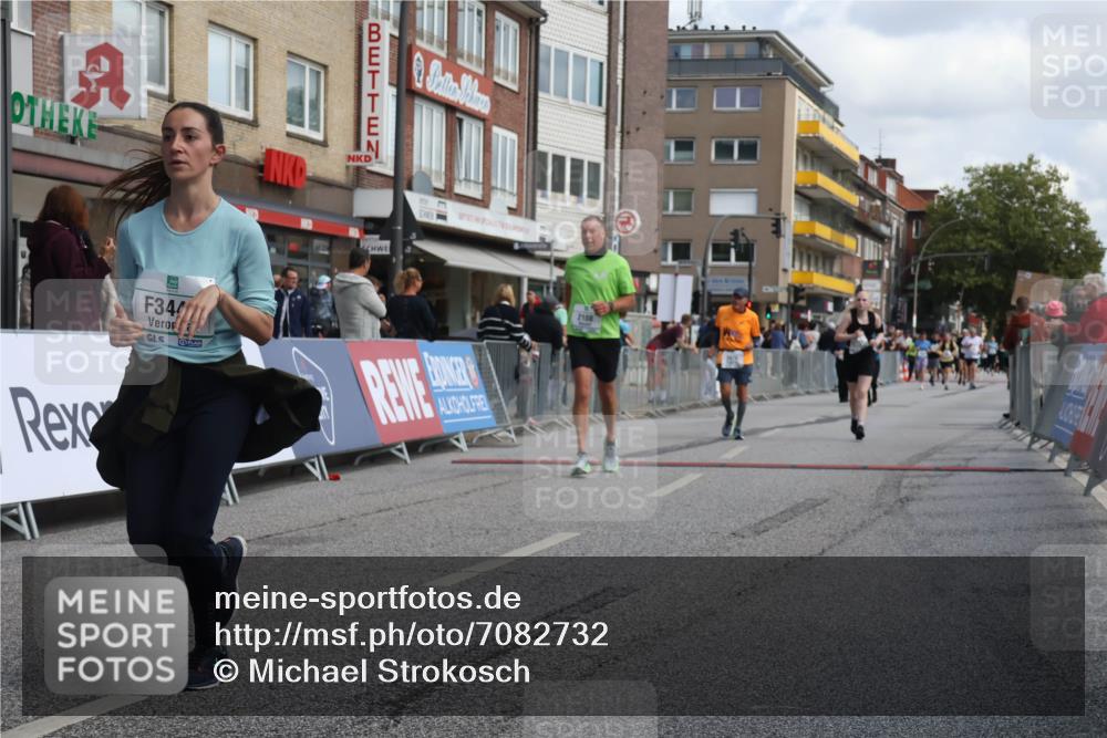 15.09.2024 - PSD Bank Halbmarathon Michael Strokosch http://msf.ph/oto/7082732 15.09.2024 12:28:38 Ziel 2076, 2108, 2458, 2715, 3442 meine-sportfotos.de