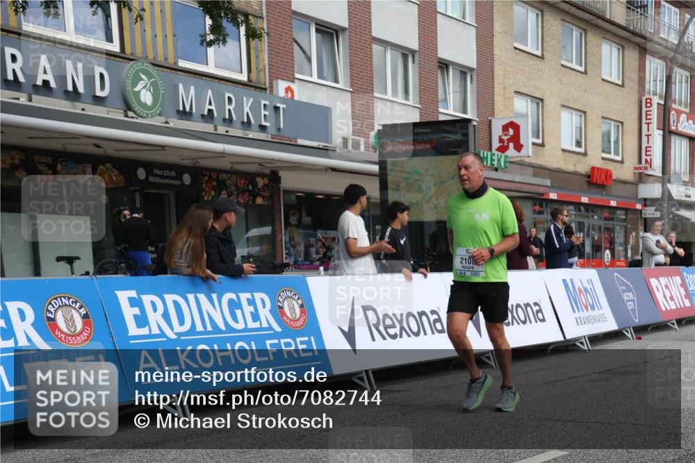 15.09.2024 - PSD Bank Halbmarathon Michael Strokosch http://msf.ph/oto/7082744 15.09.2024 12:28:42 Ziel 2076, 2108, 2458, 2715, 3057, 3255, 3442 meine-sportfotos.de