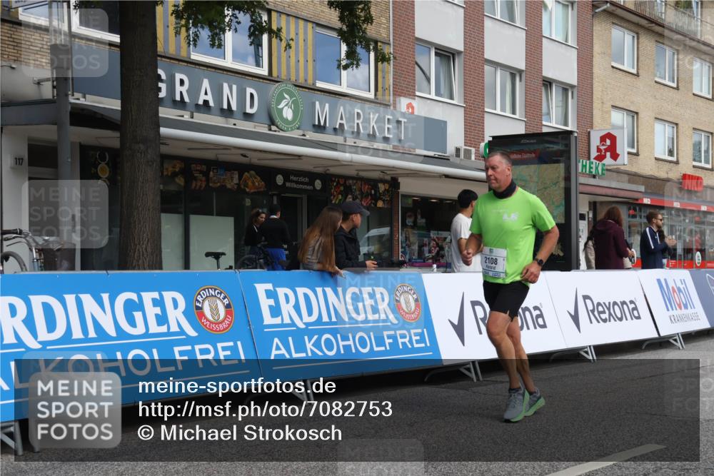 15.09.2024 - PSD Bank Halbmarathon Michael Strokosch http://msf.ph/oto/7082753 15.09.2024 12:28:42 Ziel 2076, 2108, 2458, 2715, 3057, 3255, 3442 meine-sportfotos.de