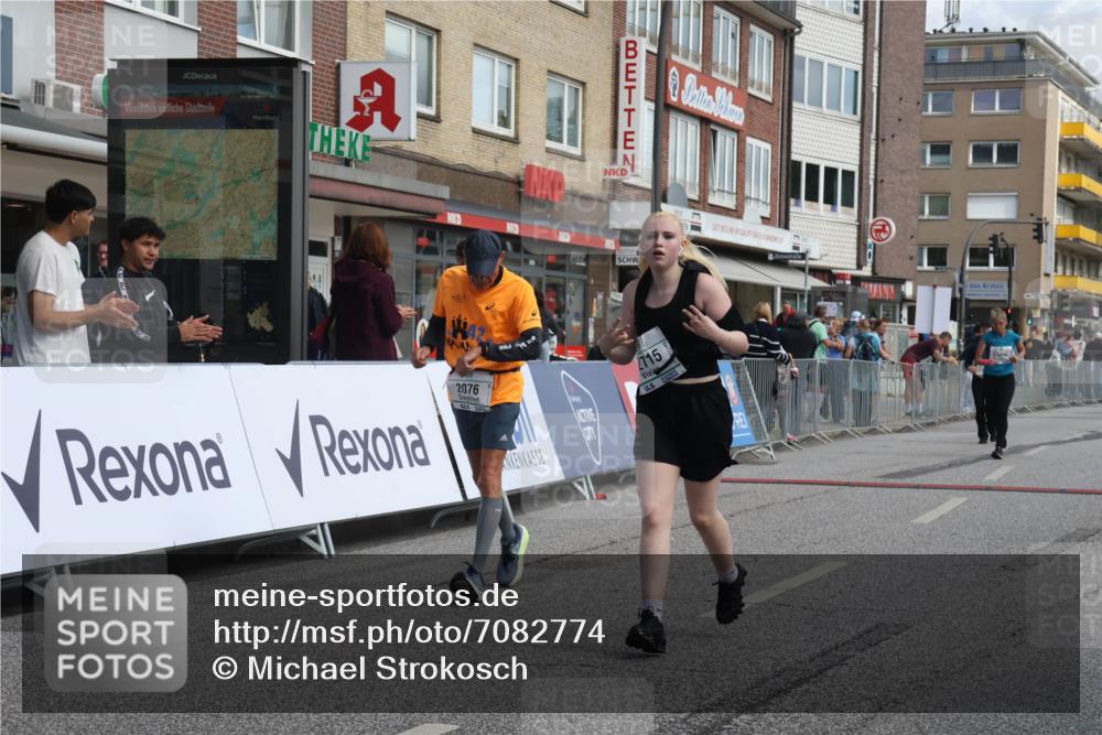 15.09.2024 - PSD Bank Halbmarathon Michael Strokosch http://msf.ph/oto/7082774 15.09.2024 12:28:44 Ziel 2076, 2108, 2458, 2715, 3057, 3255, 3442 meine-sportfotos.de