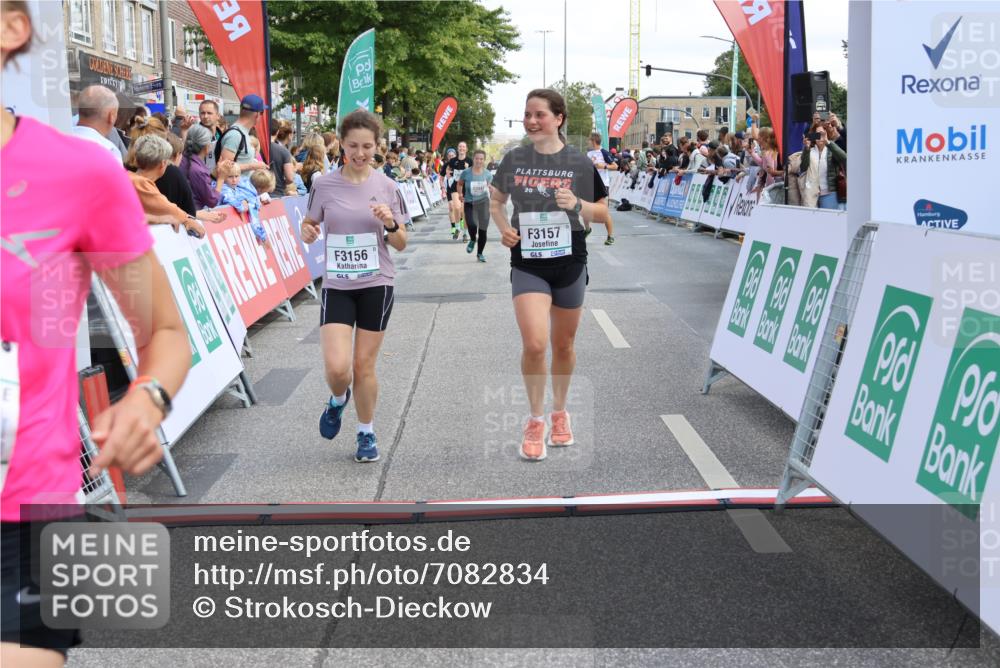 15.09.2024 - PSD Bank Halbmarathon Strokosch-Dieckow http://msf.ph/oto/7082834 15.09.2024 12:26:28 Ziel 3086, 3156, 3157, 3226, 3281, 3342, 3413 meine-sportfotos.de