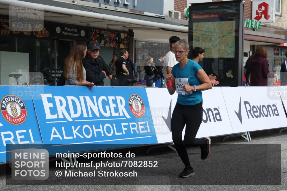 15.09.2024 - PSD Bank Halbmarathon Michael Strokosch http://msf.ph/oto/7082852 15.09.2024 12:28:51 Ziel 2075, 2076, 2157, 2288, 2715, 3057, 3247, 3255, 3266, 3325, 3401 meine-sportfotos.de