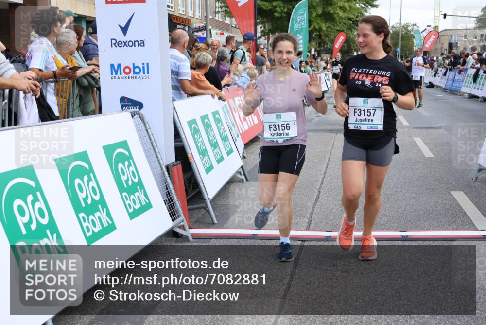 15.09.2024 - PSD Bank Halbmarathon Strokosch-Dieckow http://msf.ph/oto/7082881 15.09.2024 12:26:29 Ziel 2183, 2186, 3086, 3156, 3157, 3226, 3281, 3342, 3413 meine-sportfotos.de