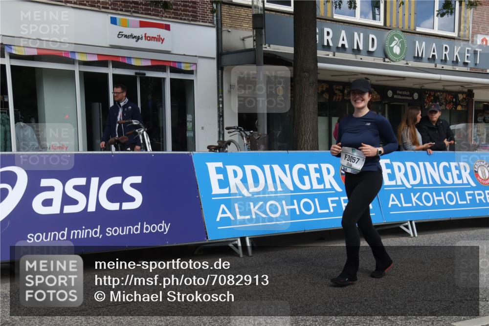 15.09.2024 - PSD Bank Halbmarathon Michael Strokosch http://msf.ph/oto/7082913 15.09.2024 12:28:54 Ziel 2075, 2076, 2089, 2157, 2288, 2362, 2451, 2715, 3057, 3247, 3255, 3266, 3287, 3325, 3401, 3491 meine-sportfotos.de