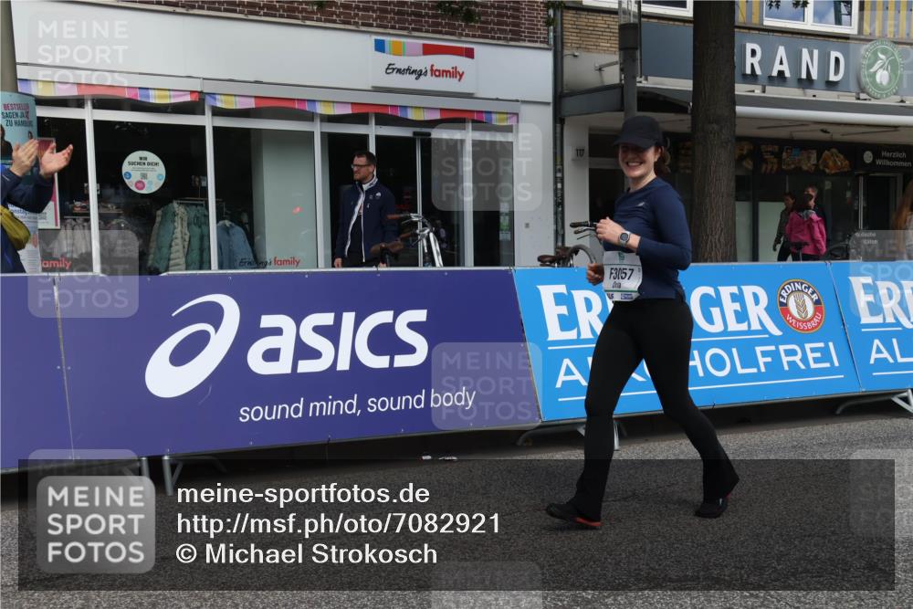 15.09.2024 - PSD Bank Halbmarathon Michael Strokosch http://msf.ph/oto/7082921 15.09.2024 12:28:54 Ziel 2075, 2076, 2089, 2157, 2288, 2362, 2451, 2715, 3057, 3247, 3255, 3266, 3287, 3325, 3401, 3491 meine-sportfotos.de