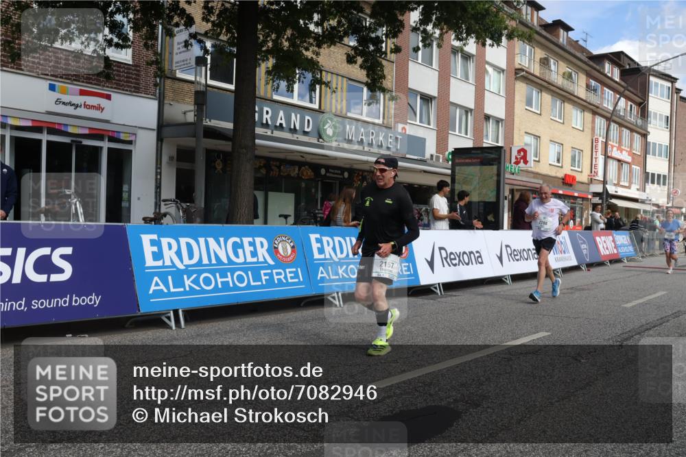 15.09.2024 - PSD Bank Halbmarathon Michael Strokosch http://msf.ph/oto/7082946 15.09.2024 12:28:56 Ziel 2073, 2075, 2089, 2157, 2288, 2362, 2451, 3057, 3247, 3255, 3266, 3287, 3325, 3401, 3491 meine-sportfotos.de