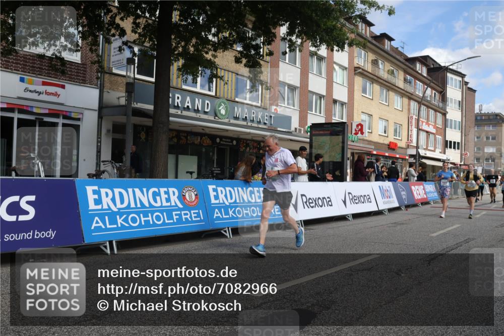 15.09.2024 - PSD Bank Halbmarathon Michael Strokosch http://msf.ph/oto/7082966 15.09.2024 12:28:57 Ziel 2073, 2075, 2089, 2157, 2288, 2362, 2451, 3057, 3247, 3255, 3266, 3287, 3325, 3401, 3491 meine-sportfotos.de