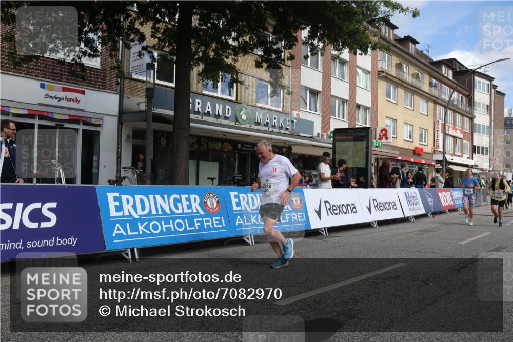 15.09.2024 - PSD Bank Halbmarathon Michael Strokosch http://msf.ph/oto/7082970 15.09.2024 12:28:57 Ziel 2073, 2075, 2089, 2157, 2288, 2362, 2451, 3057, 3247, 3255, 3266, 3287, 3325, 3401, 3491 meine-sportfotos.de