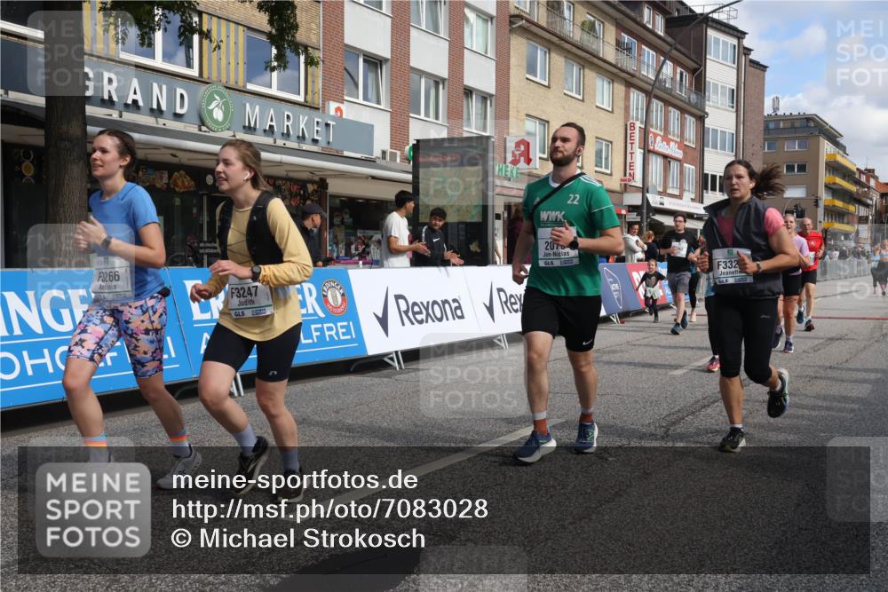 15.09.2024 - PSD Bank Halbmarathon Michael Strokosch http://msf.ph/oto/7083028 15.09.2024 12:29:01 Ziel 2073, 2075, 2089, 2157, 2288, 2362, 2451, 3057, 3129, 3247, 3266, 3287, 3325, 3401, 3491 meine-sportfotos.de