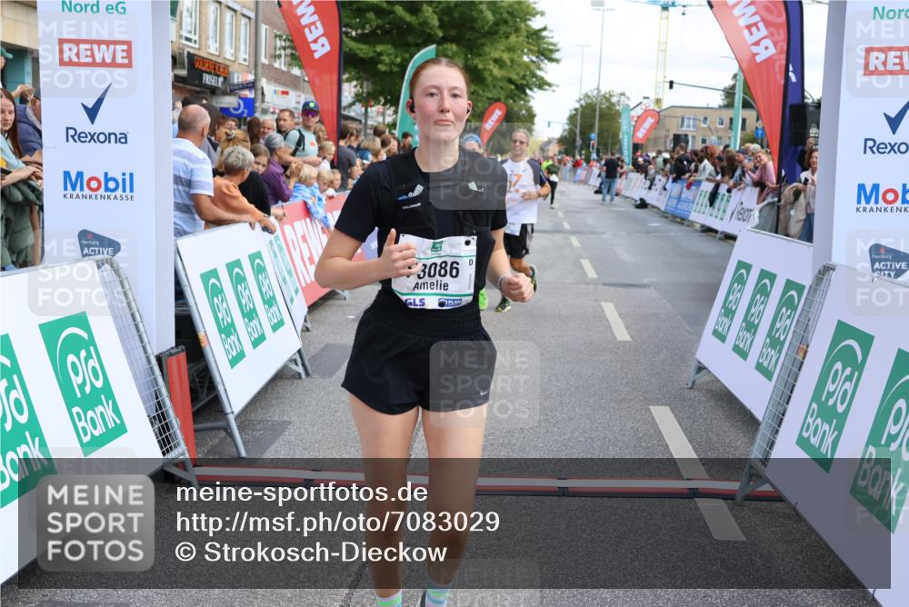 15.09.2024 - PSD Bank Halbmarathon Strokosch-Dieckow http://msf.ph/oto/7083029 15.09.2024 12:26:34 Ziel 2183, 2186, 3086, 3156, 3157, 3342, 3413 meine-sportfotos.de