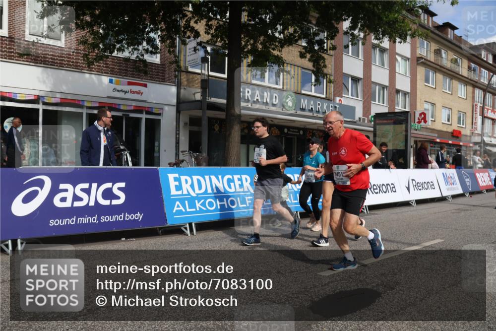 15.09.2024 - PSD Bank Halbmarathon Michael Strokosch http://msf.ph/oto/7083100 15.09.2024 12:29:05 Ziel 2073, 2075, 2089, 2157, 2288, 2362, 2451, 3129, 3247, 3266, 3287, 3325, 3401, 3491 meine-sportfotos.de