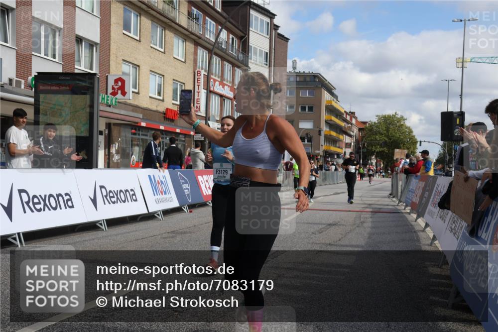 15.09.2024 - PSD Bank Halbmarathon Michael Strokosch http://msf.ph/oto/7083179 15.09.2024 12:29:11 Ziel 2073, 2089, 2362, 2446, 2451, 3129, 3287, 3325, 3401, 3473, 3488, 3491 meine-sportfotos.de