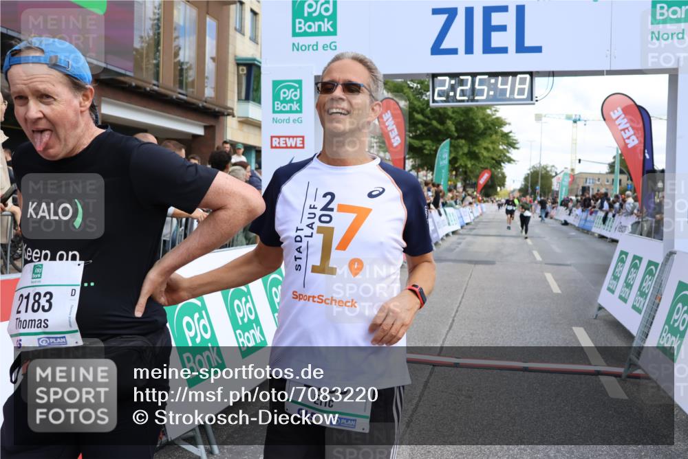 15.09.2024 - PSD Bank Halbmarathon Strokosch-Dieckow http://msf.ph/oto/7083220 15.09.2024 12:26:39 Ziel 2183, 2186, 3086, 3156, 3157, 3237, 3342, 3413, 3489 meine-sportfotos.de
