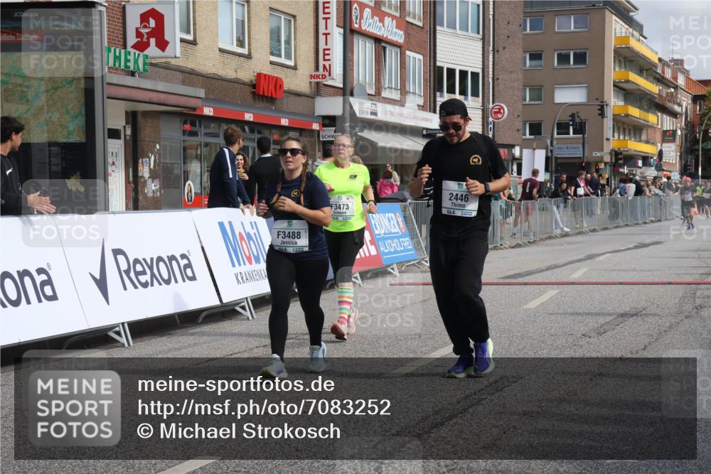 15.09.2024 - PSD Bank Halbmarathon Michael Strokosch http://msf.ph/oto/7083252 15.09.2024 12:29:17 Ziel 2446, 3129, 3473, 3488 meine-sportfotos.de