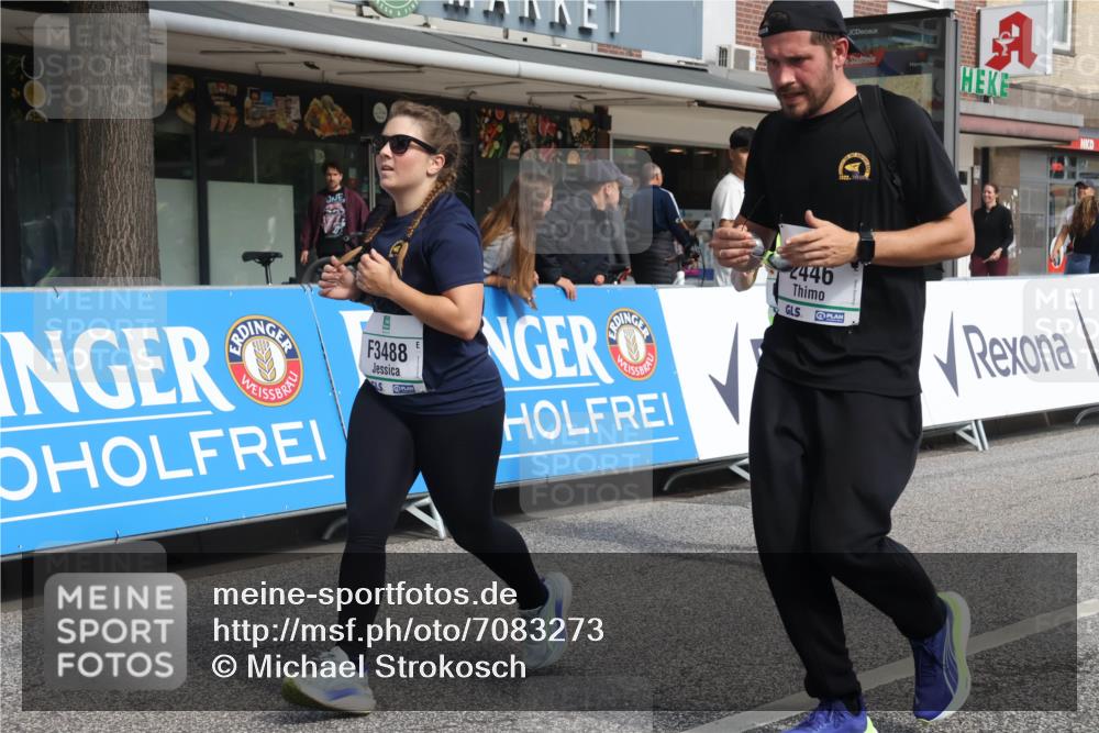 15.09.2024 - PSD Bank Halbmarathon Michael Strokosch http://msf.ph/oto/7083273 15.09.2024 12:29:19 Ziel 2446, 3129, 3473, 3488 meine-sportfotos.de