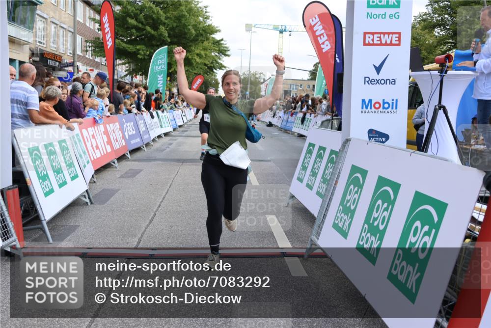 15.09.2024 - PSD Bank Halbmarathon Strokosch-Dieckow http://msf.ph/oto/7083292 15.09.2024 12:26:45 Ziel 2183, 2186, 3086, 3237, 3489 meine-sportfotos.de