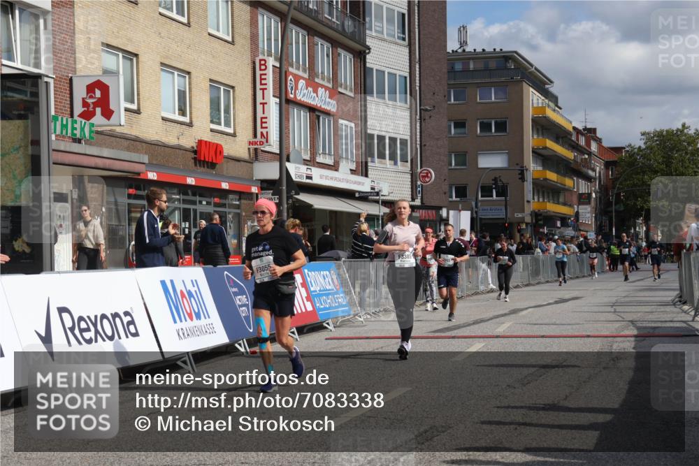 15.09.2024 - PSD Bank Halbmarathon Michael Strokosch http://msf.ph/oto/7083338 15.09.2024 12:29:32 Ziel 2093, 3055, 3091, 3334, 3385 meine-sportfotos.de