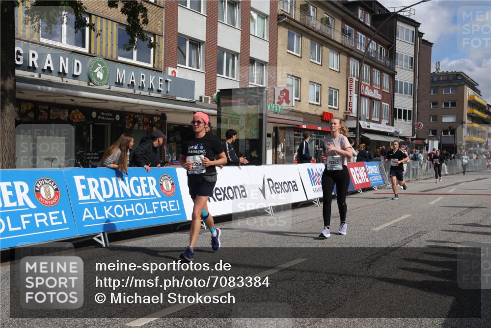 15.09.2024 - PSD Bank Halbmarathon Michael Strokosch http://msf.ph/oto/7083384 15.09.2024 12:29:35 Ziel 2093, 3055, 3091, 3334, 3385 meine-sportfotos.de