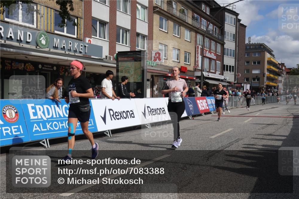 15.09.2024 - PSD Bank Halbmarathon Michael Strokosch http://msf.ph/oto/7083388 15.09.2024 12:29:35 Ziel 2093, 3055, 3091, 3334, 3385 meine-sportfotos.de